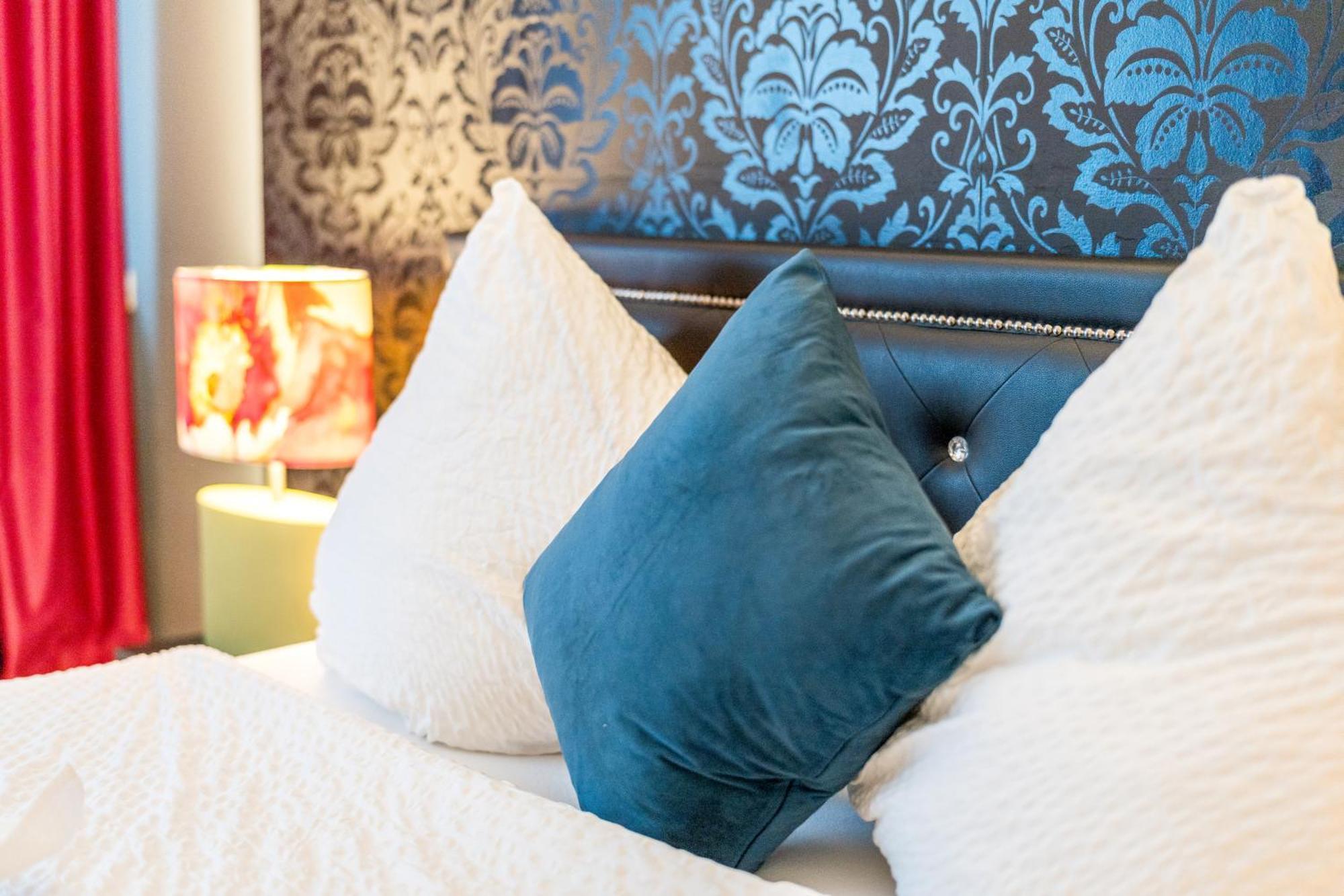 Urban Retreat Apartment - Whirpool - Top Lage Кельн Екстер'єр фото